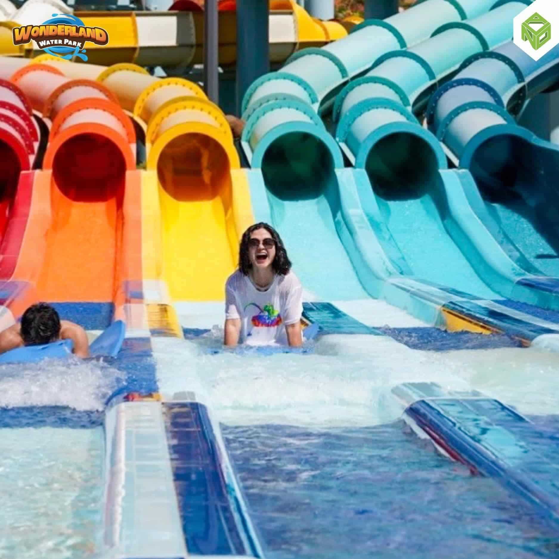 WONDEPLAND WATER PARK vong xuay dai duong Novaworldinfo